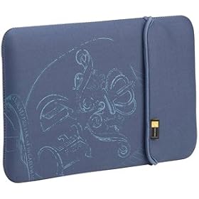 Click here to buy REVERS.13 Macbook Sleeve Blue by Case Logic.
