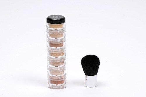 Erth Mineral Makeup Foundation 8 Piece Sample Kit. 5 x Mineral Foundation, 1 x Warm Bronzer, 1 x Moth Veil Finishing Powder, 1 x Baby Kabuki Brush