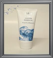 Deja Vu Woman Cleansing Foaming Gel with Dead Sea Minerals