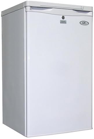 Sunpentown UF-310W 2.8-Cubic-Foot Upright Freezer, White