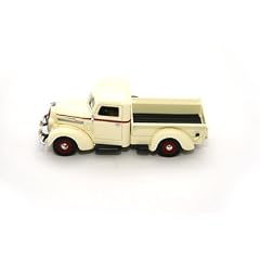 Matchbox Models of Yesteryear YTC04 1939 Reo Pickup