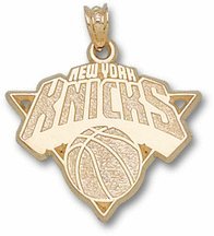 New York Knicks 5/8" Logo Pendant - 10KT Gold Jewelry