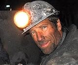 DVD : Discovery Channel's - Dirty Jobs with Mike Rowe: Parade Float Dismantler / Garbage Pit Tech / Printing Press Operator / Terracotta Tiles Decorator