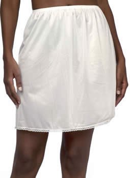 Vanity Fair 24 Inch Full Figure Half Slip (11860-24)