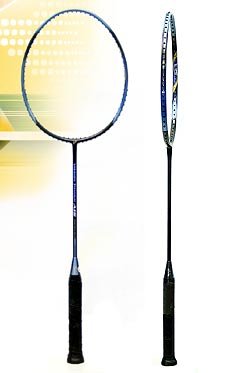 Domino Muscle Titanium A15 badminton racket