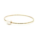 Simple Pearl Bracelet