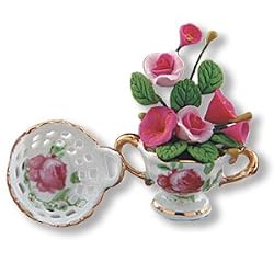 Miniature Lace Basket Set by Reutter Porcelain