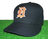 1972-92 Detroit Tigers Navy Road Fitted Hat