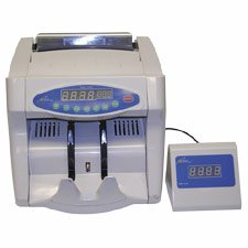 Royal Sovereign RBC-1002 Heavy-Duty Digital Cash Counter II, 9-2 5w x 11d x 7-2 5h by Royal Sovereign
