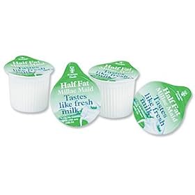 Millac Maid Milk Jiggers Long Life Half-Fat 14ml Ref A00879 [Pack 120]