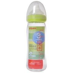 ピジョン 母乳実感哺乳びん耐熱ガラス240ml ライトグリーン