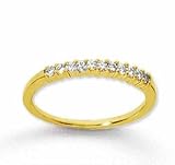 18k Yellow Gold 11 Stone 1/6Ct Diamond Anniversary Band