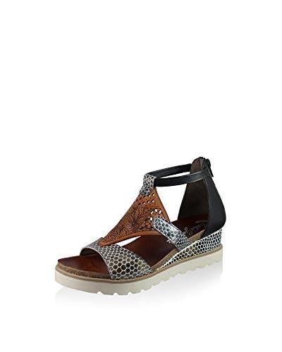 Esther Garcia Keil Pumps