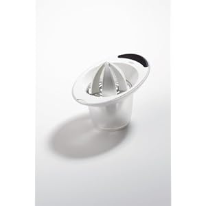 OXO Good Grips Citrus Juicer
