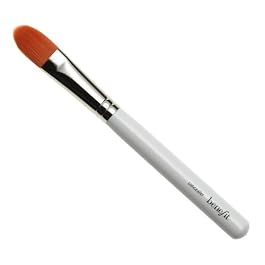 concealer brush