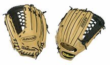 Wilson A2000 KP92-T 12 1/2" Pro-Laced T-Web Outfielders Baseball Glove (Right-Handed Throw)