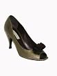 MARC JACOBS Manhattan Pleat Bow Metallic Pump in Bronze