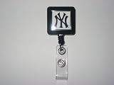 New York Yankees Retractable Badge Holder 31HDwdTmE2L. SL160 New York Yankees Retractable Badge Holder