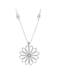 18k White Gold 2.06 Carat Diamond Flower Necklace