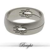 316LStainlessSteelringw/lasercutspider.Width:9mm