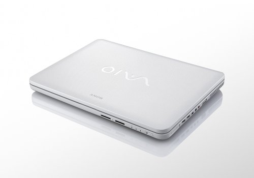 Sony VAIO VGN-NR498E & W 15.4-inch Laptop (2.0 GHz Intel Core 2 Duo T5750 processor, 3 GB RAM, 250 GB Hard Drive, Vista Premium) image