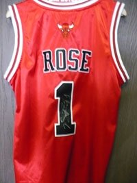 Rose, Derrick Autographed/Hand Signed Bulls Authentic Addidas Jersey