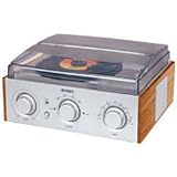 Jensen 3-Speed Stereo Turntable w/AM/FM Radio