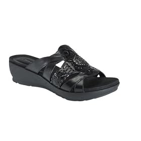 Bare Traps Ashlyn Sandals by Bare Traps