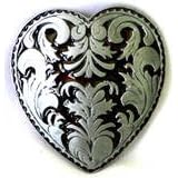 DARKREDHEARTSCULPTEDWITHPEWTERFLOURISHESBELTBUCKLE