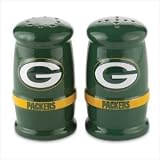NFL Salt & Pepper Shakers - Green Bay Packers