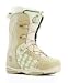 Ride Snowboard Boots f�r M�dels Ride MUSE Womens Der ideale Boot f�r bequeme Performance & Kontrolle 
Der vielseitige Muse, mit der �Lock Down� Zonal Speedschn�rung f�r individuelle Anpassung und 
Kontrolle ist f�r mittelgute M�dels die sich selber jeden Tag pushen und die einen Boot wollen, der 
weichen Komfort und All-Terrain Performance verbindet und es ihnen so m�glich macht an ihre Grenzen 
zu gehen. Erfahre den Luxus durch den Body Active� Plush Schaum und die Intuition� 
Innenschuhtechnologie von Ride.