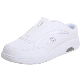 New Balance Women's WW811  Walking Shoe