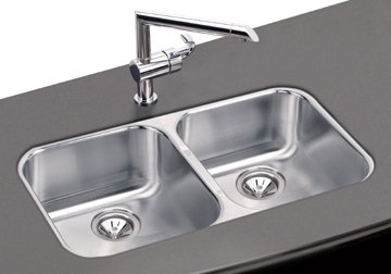Elkay EGUH3118 Kitchen Sink - 2 Bowl