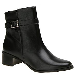 Naturalizer Women's Steward