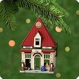 NOSTALGIC HOUSES #18 2001 Hallmark Ornament QX8045