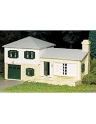 Hobby: Bachmann Industries Split Level House Set, O Scale - Bachmann Industries Inc.