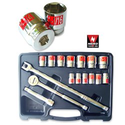 Professional-Quality 1/2" Drive SAE 17-Piece Hi-Visibility Socket Set
