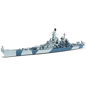 1 700 USS Battleship BB-61 Iowa TAM31616 by Tamiya