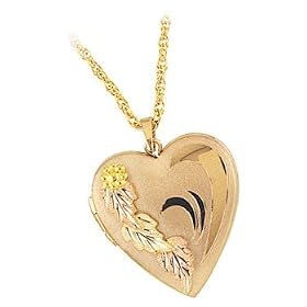 Mt. Rushmore Black Hills Gold� 10K Gold-Filled Heart Locket Necklace