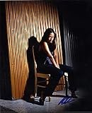 KRISTIN KREUK 8x10 Female Celebrity Photo Signed In-Person