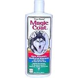 Four Paws Magic Coat Hypo Allergenic Medicated Shampoo with Aloe Vera & Coal Tar for Pets (12-oz bottle)