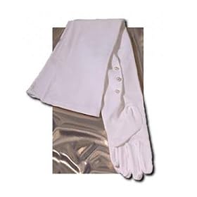Click here to buy CottonLovers Matte Finish 16-Button Opera Length with a 3 button Mousquetaire opening at the wrist... by Finale gloves.