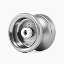 888 - Das Premium YoYo von YoYoFactory. Das ultimative YoYo-Erlebnis. Kombiniert excellentes Design mit erstklassigem Material. Farbe: Metallic-silber