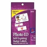 AVERY-DENNISON / Self-expiring badge labels, 5/8 x 1-1/2, 512 labels per box / AVE2970 / Sold as 1 Box / Mfr Part # 2970 \*/ Self-expiring badge labels, 5/8 x 1-1/2, 512 labels per box
