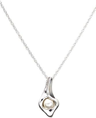 Queen Jocelyn Calla Lily Flower Shape with Mother-of-pearl Pendant Necklace