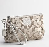 AUTHENTIC COACH ALI SIGNATURE CAPACITY WRISTLET 42665 (Khaki/Ivory)