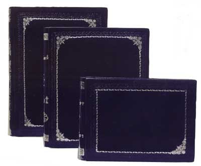 Kitchen: Silver Corners Leather Photo Album