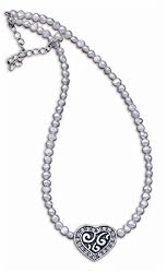 Western Bridal Pearl Necklace with Heart Charm