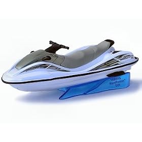 Die-cast Model Yamaha Waverunner SUV Jet Ski (1:18 scale in White and Green)