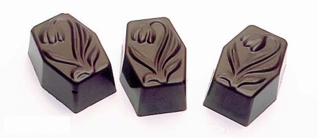 Chocolate Mold: Oblong Hexagon Topped w Tulip Design. 30mmx22mmx15mm deep. 36 cavities by Cabrellon